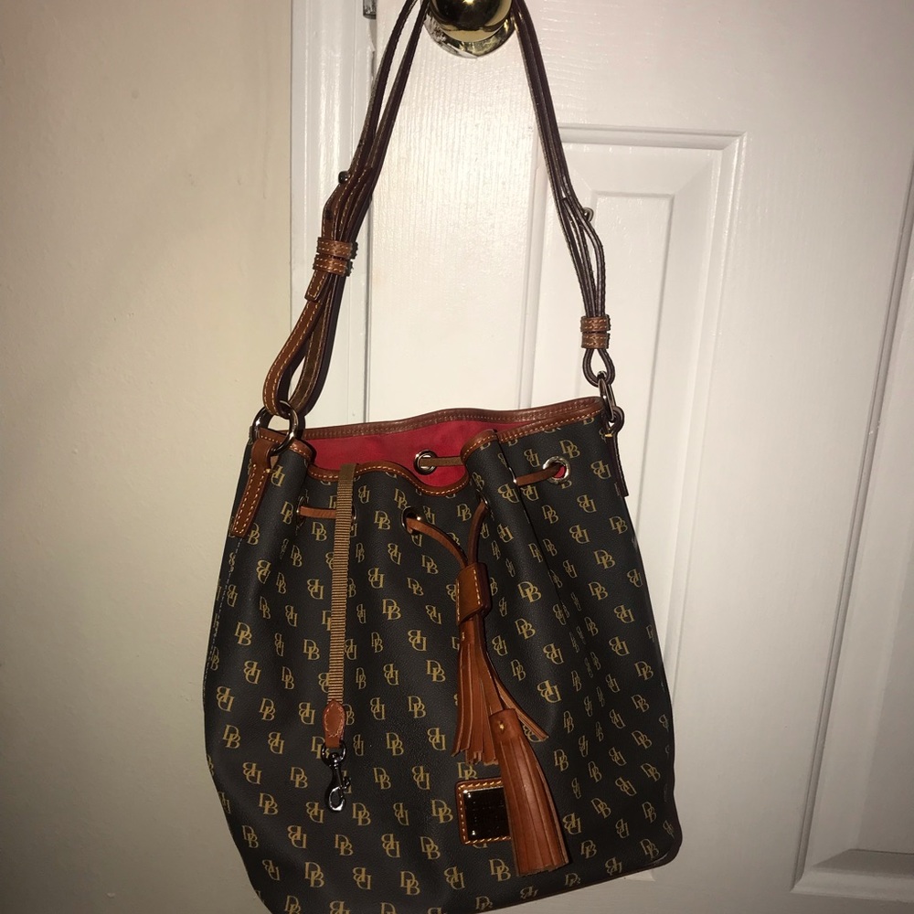 Dooney & Bourke bag